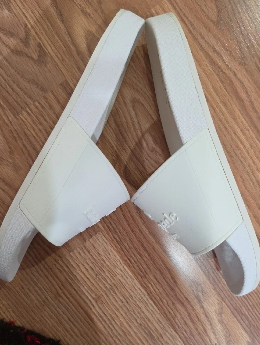 Kate Spade Off-WhiteNew York Sunny E mbossed Slide Sandals- Size 10